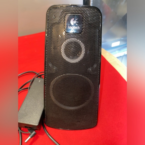 Logitech Computer Speakers - Picture 4 of 4